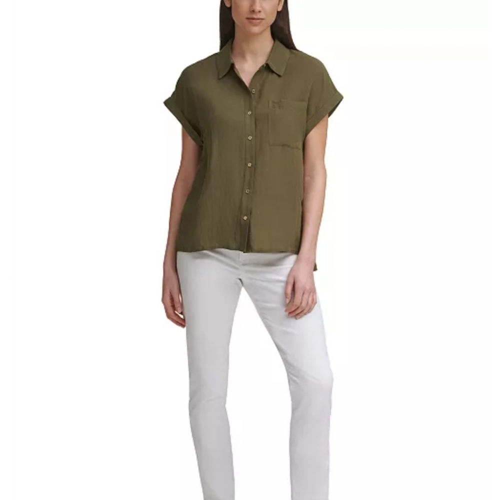 ❤️2 Ads/$20 - H&M Olive Green Top